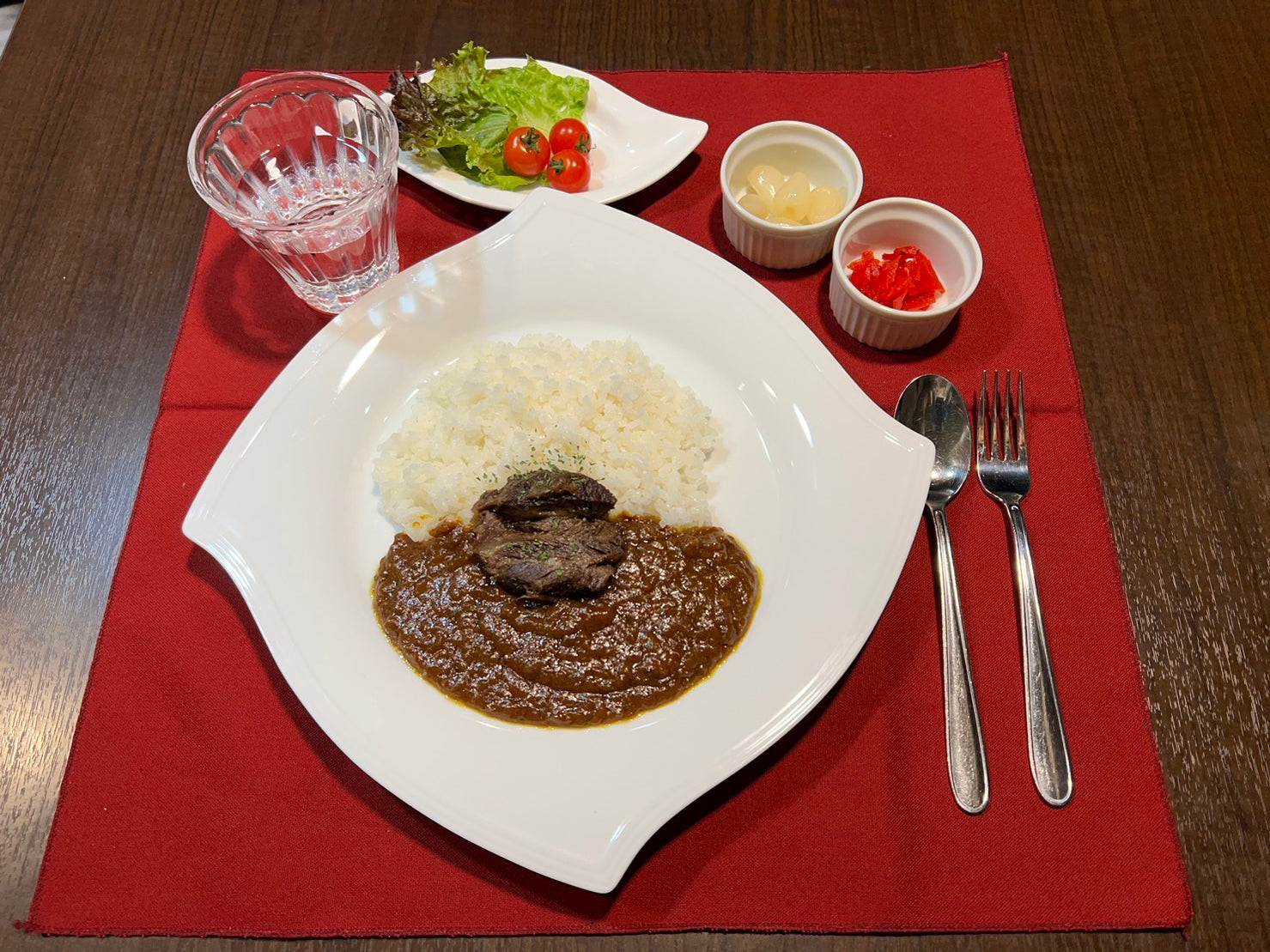 クロック ビーフカレー